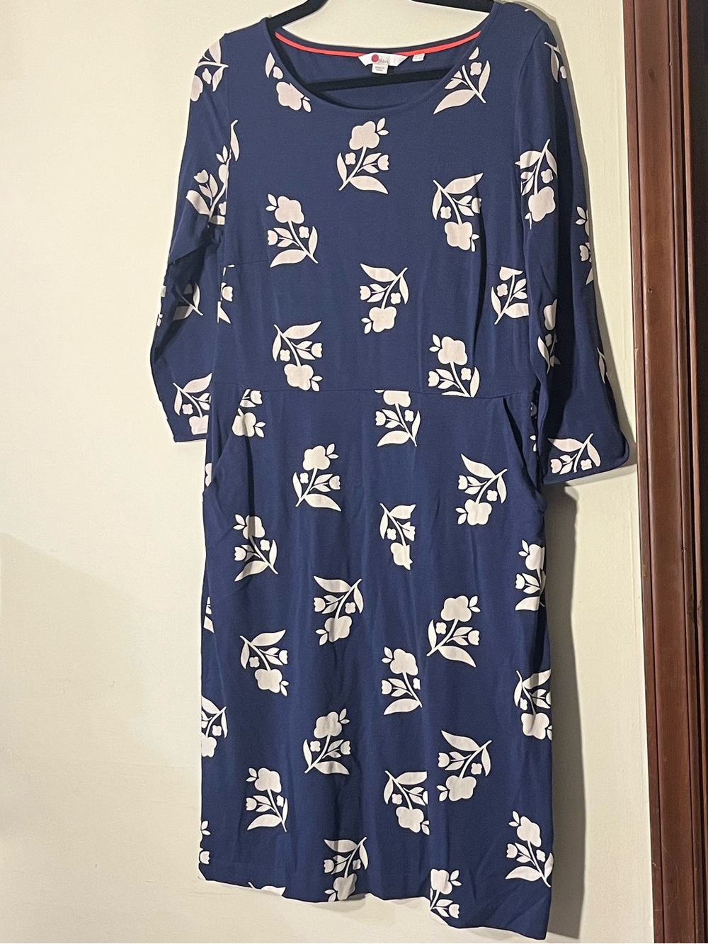 Boden | Jessie Jersey Knit Day Dress Floral Tulip Print Navy Casual Size 10 - Picture 2 of 6